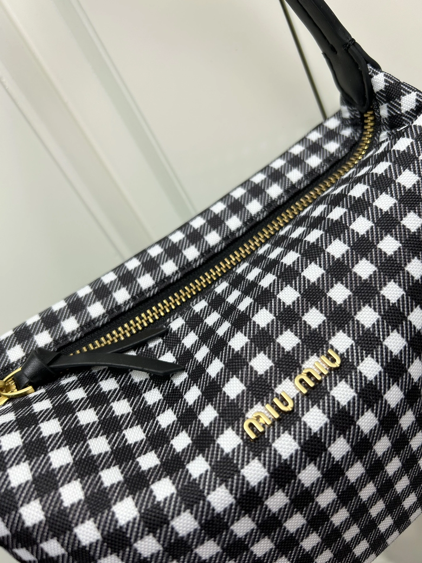 GoodFit 3136 MIU MIU AAA Quality Messenger Bags For Women