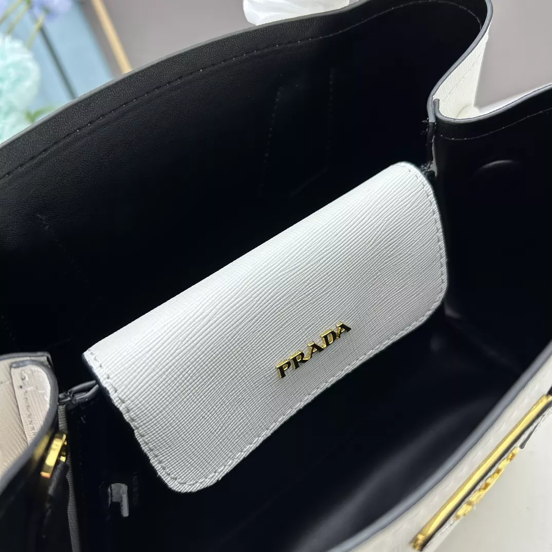 GoodFit 3216 Prada AAA Quality Handbags For Women