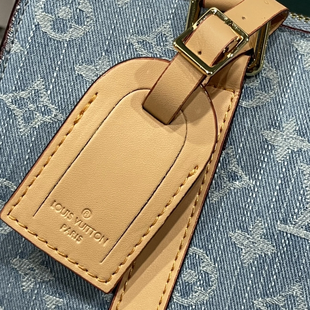 GoodFit 3569 Louis Vuitton AAA Quality Handbags For Unisex