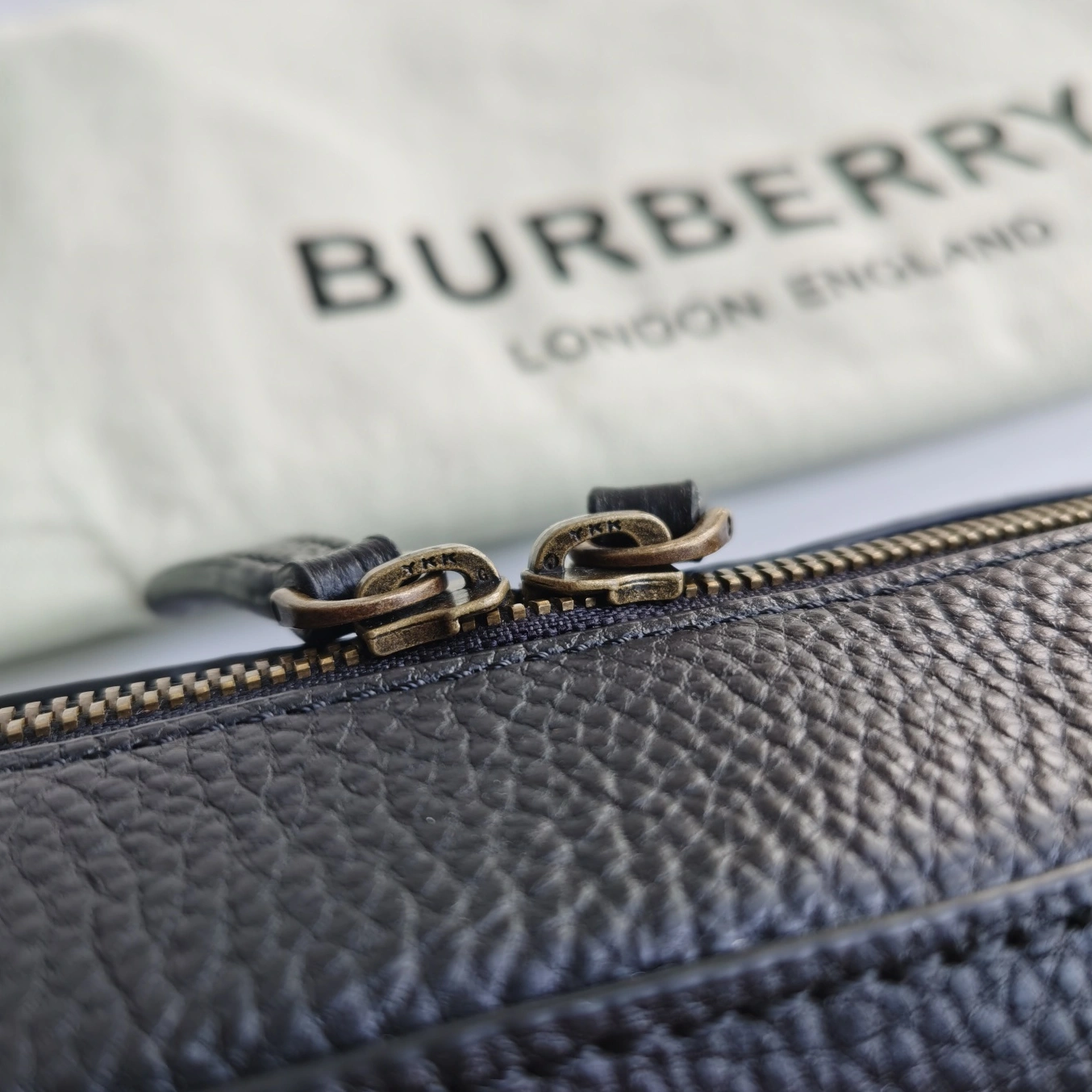 GoodFit 3679 Burberry AAA Man Handbags