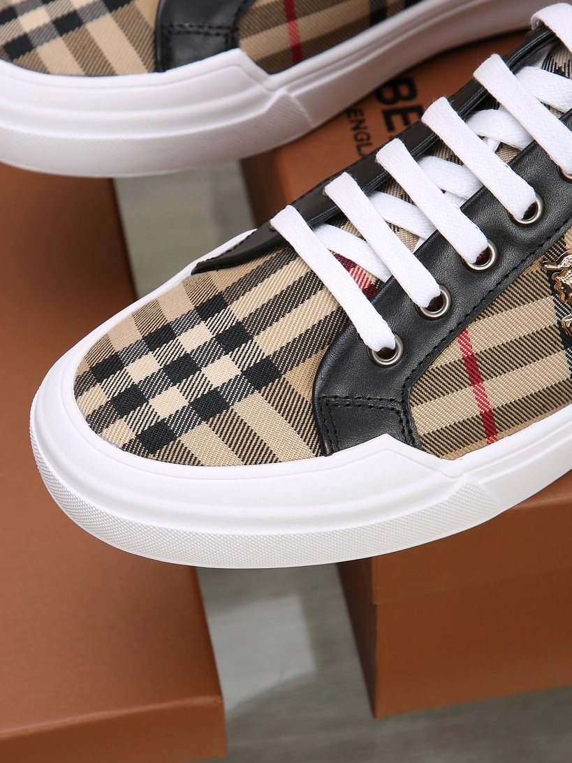 GoodFit 3794 Burberry Casual Shoes For Men