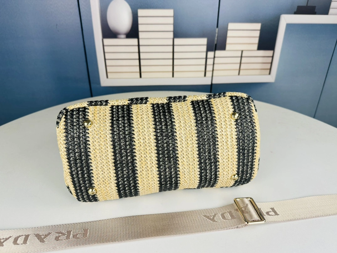 GoodFit 3820 Prada AAA Quality Handbags