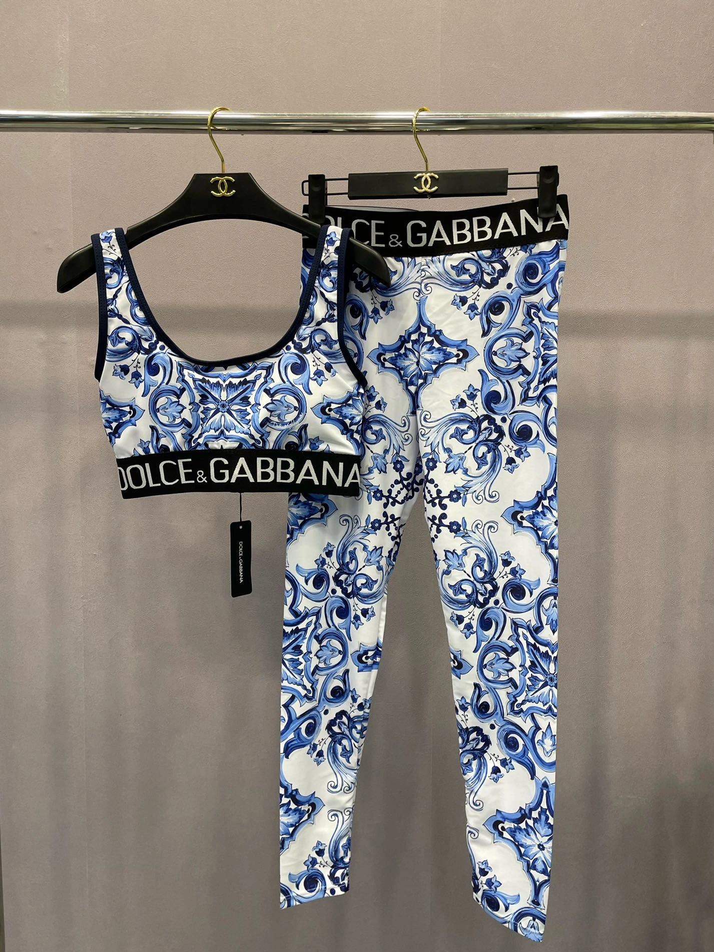 GoodFit 3827 Dolce & Gabbana D&G Yoga Tracksuits Sleeveless For Women
