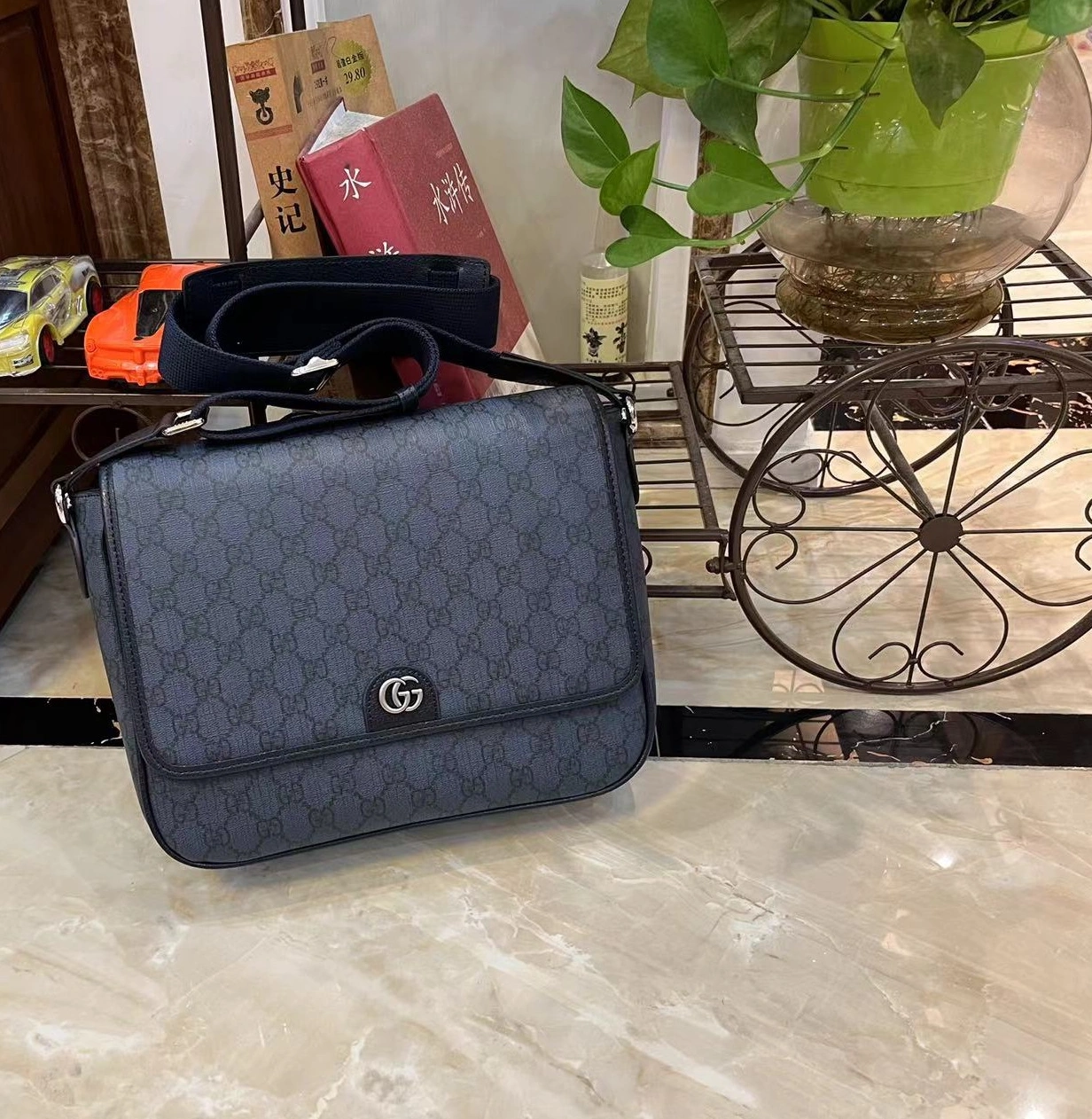 GoodFit 4316 Gucci AAA Man Messenger Bags