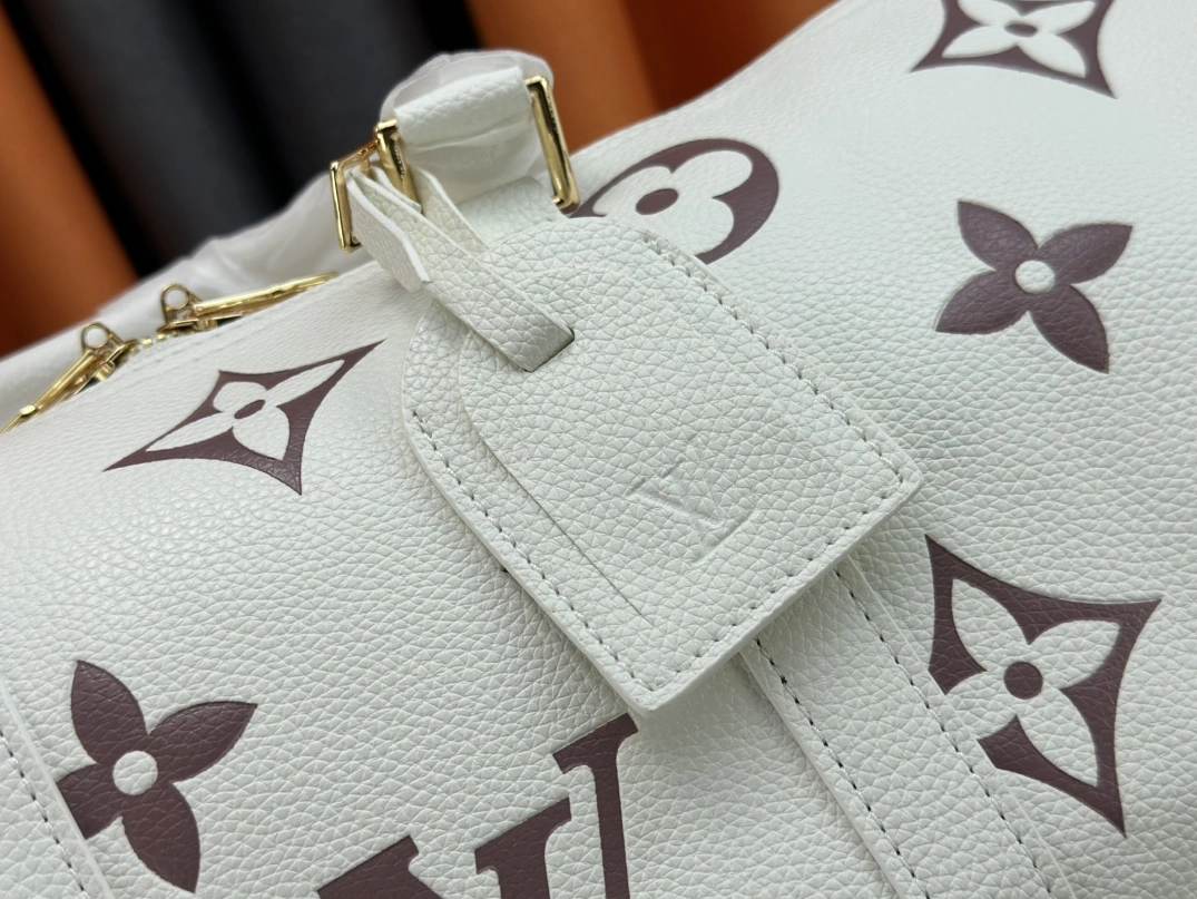 GoodFit 4334 Louis Vuitton Travel Bags
