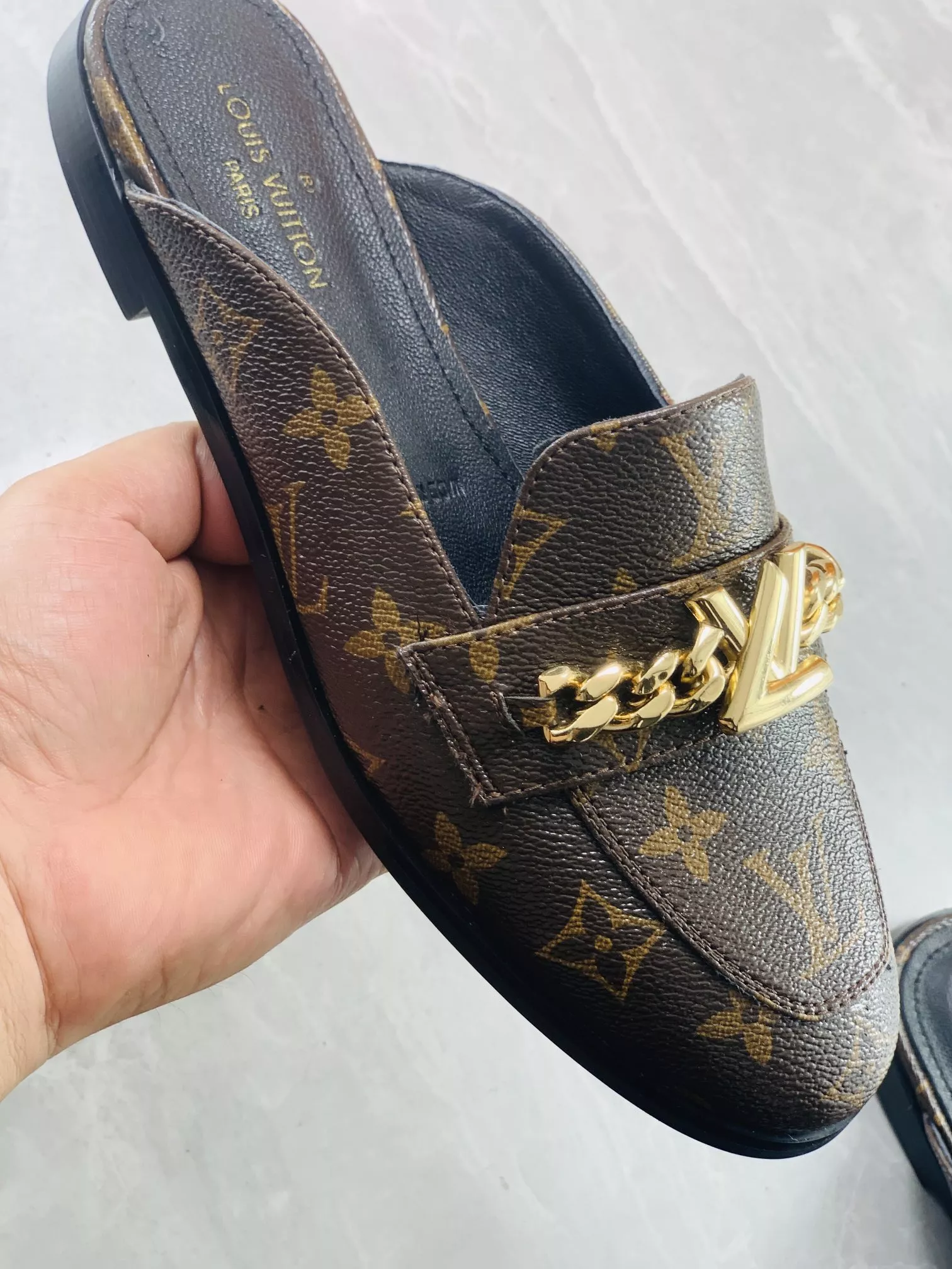 GoodFit 4337 Louis Vuitton Slippers For Women