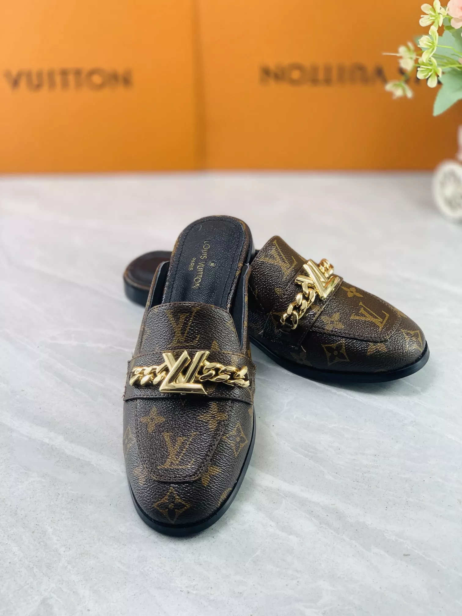 GoodFit 4337 Louis Vuitton Slippers For Women
