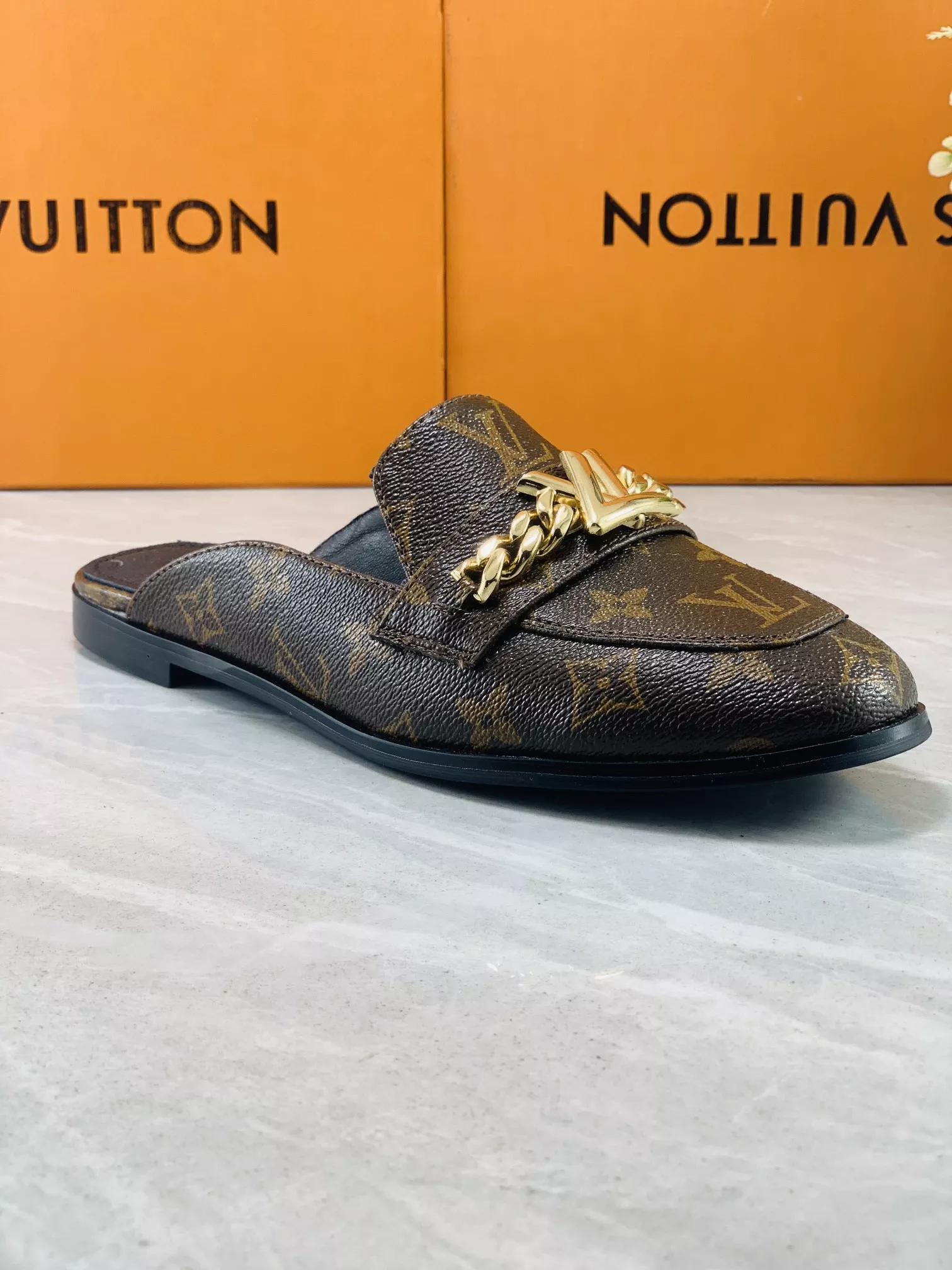 GoodFit 4337 Louis Vuitton Slippers For Women
