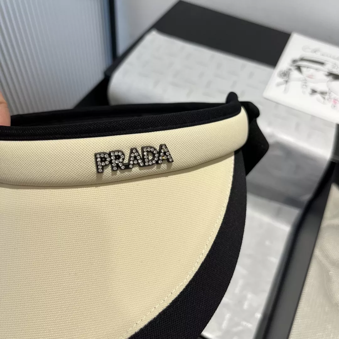 GoodFit 4453 Prada Caps