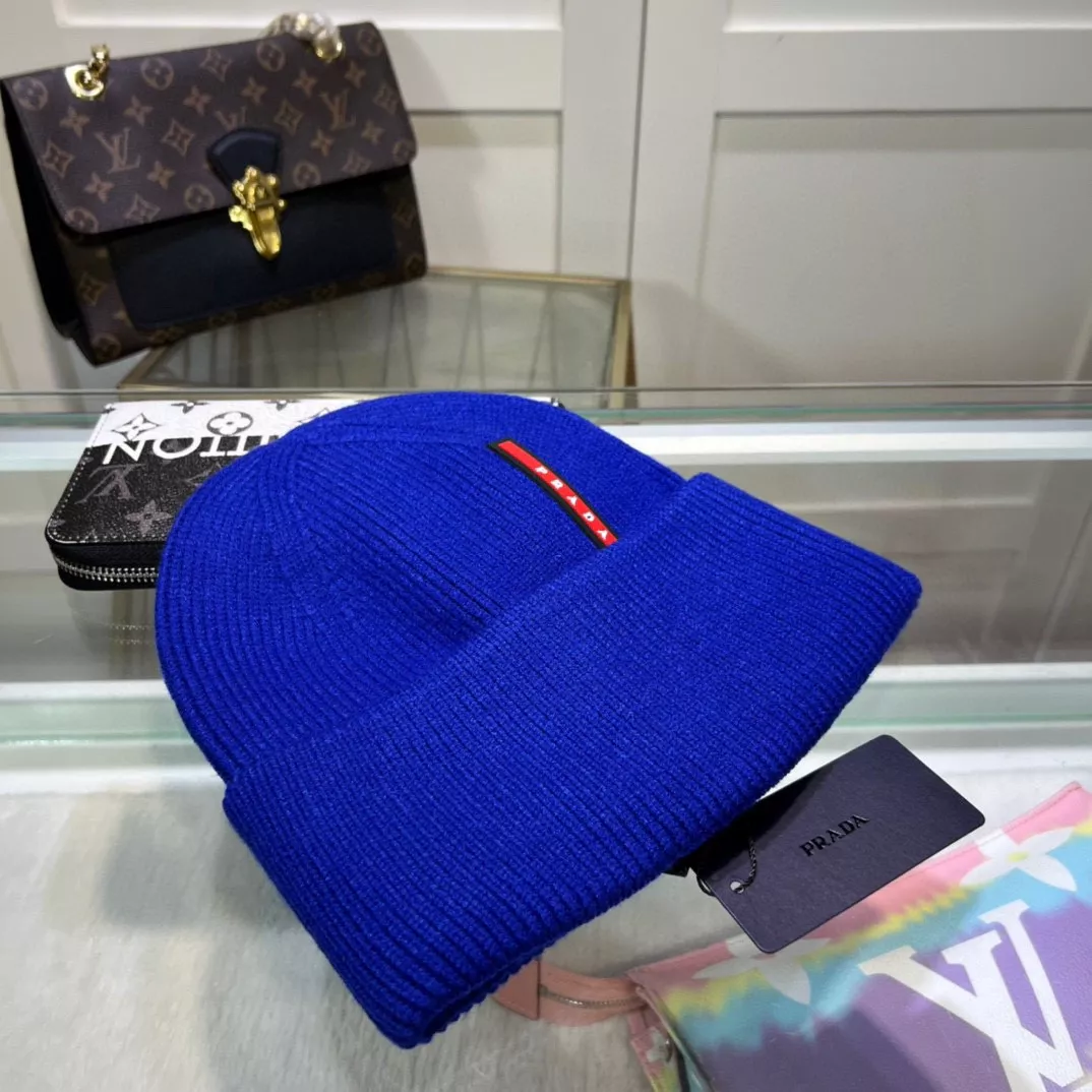 GoodFit 4558 Prada Caps