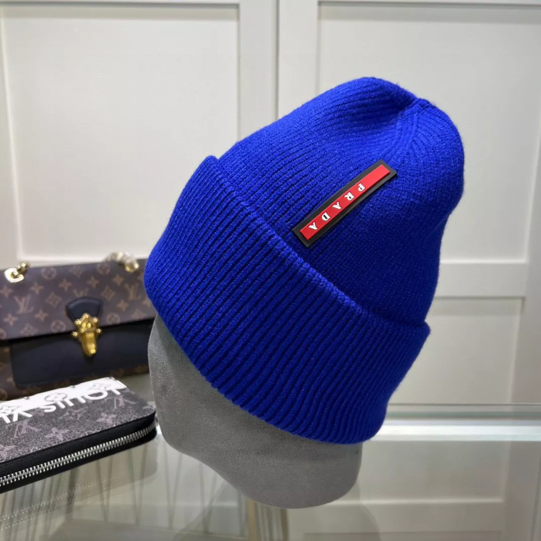 GoodFit 4558 Prada Caps