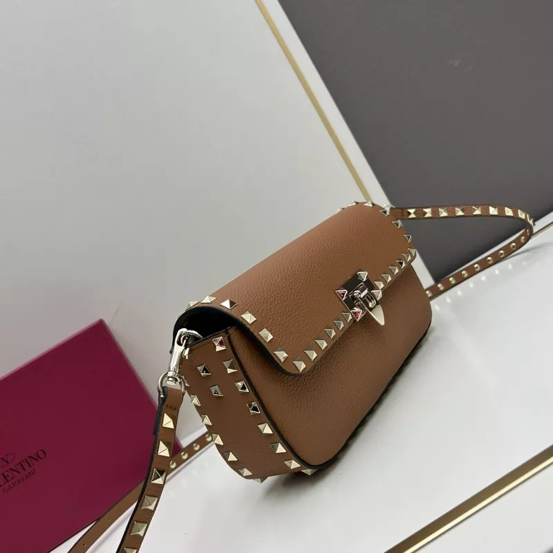 GoodFit 463 Valentino AAA Quality Messenger Bags For Women