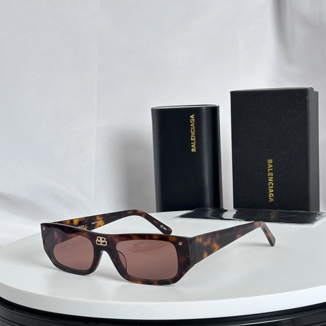 GoodFit 4650 Balenciaga AAA Quality Sunglasses