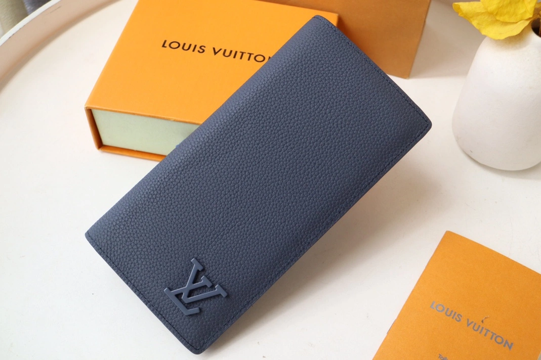 GoodFit 4711 Louis Vuitton AAA Quality Card Case