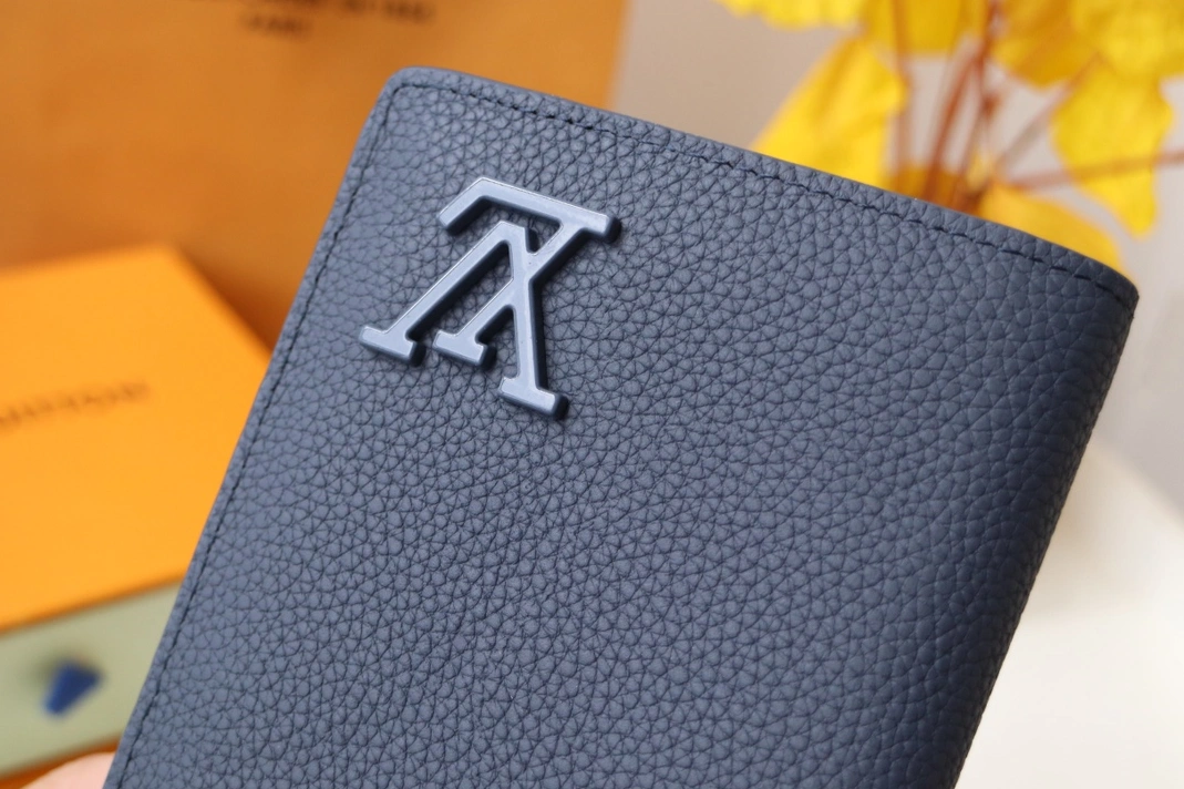 GoodFit 4711 Louis Vuitton AAA Quality Card Case