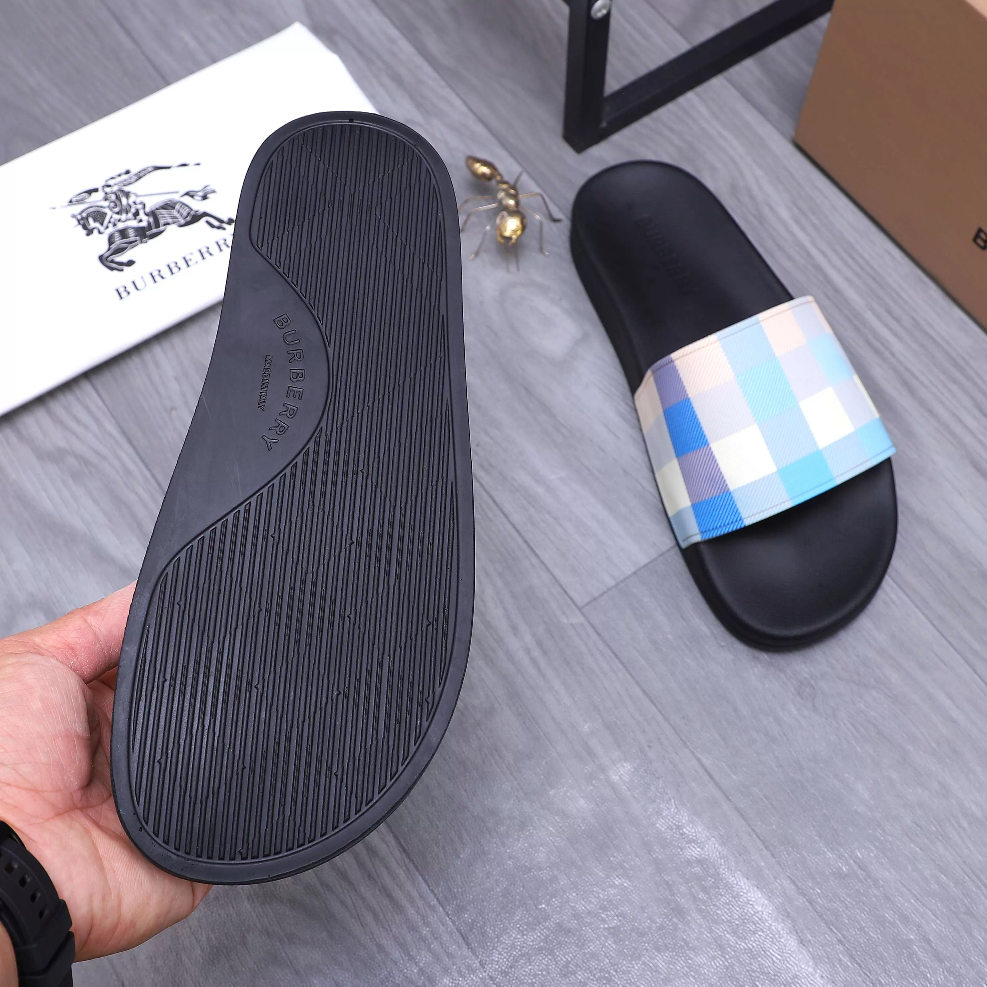 GoodFit 4951 Burberry Slippers For Men