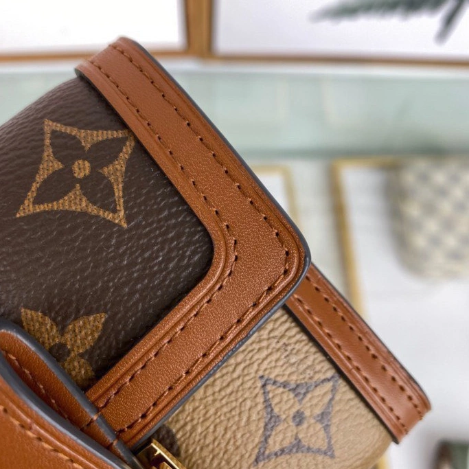 GoodFit 5070 Louis Vuitton AAA Quality Wallets For Women