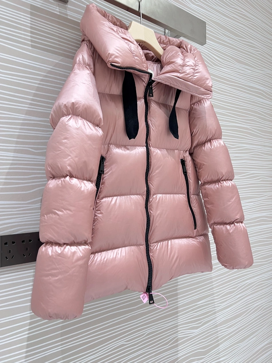 GoodFit 522 Moncler Down Feather Coat Long Sleeved For Women