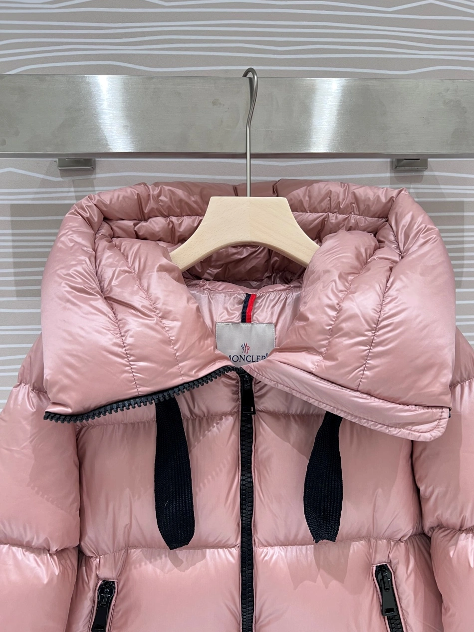 GoodFit 522 Moncler Down Feather Coat Long Sleeved For Women