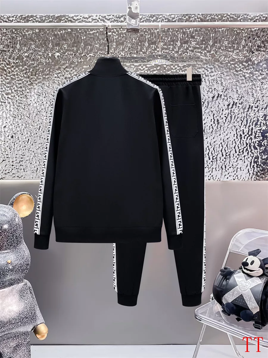 GoodFit 5922 Fendi Tracksuits Long Sleeved For Men