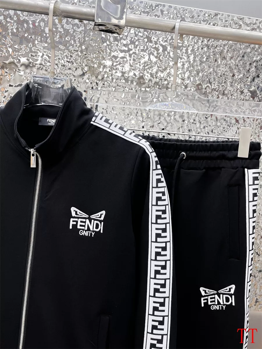 GoodFit 5922 Fendi Tracksuits Long Sleeved For Men