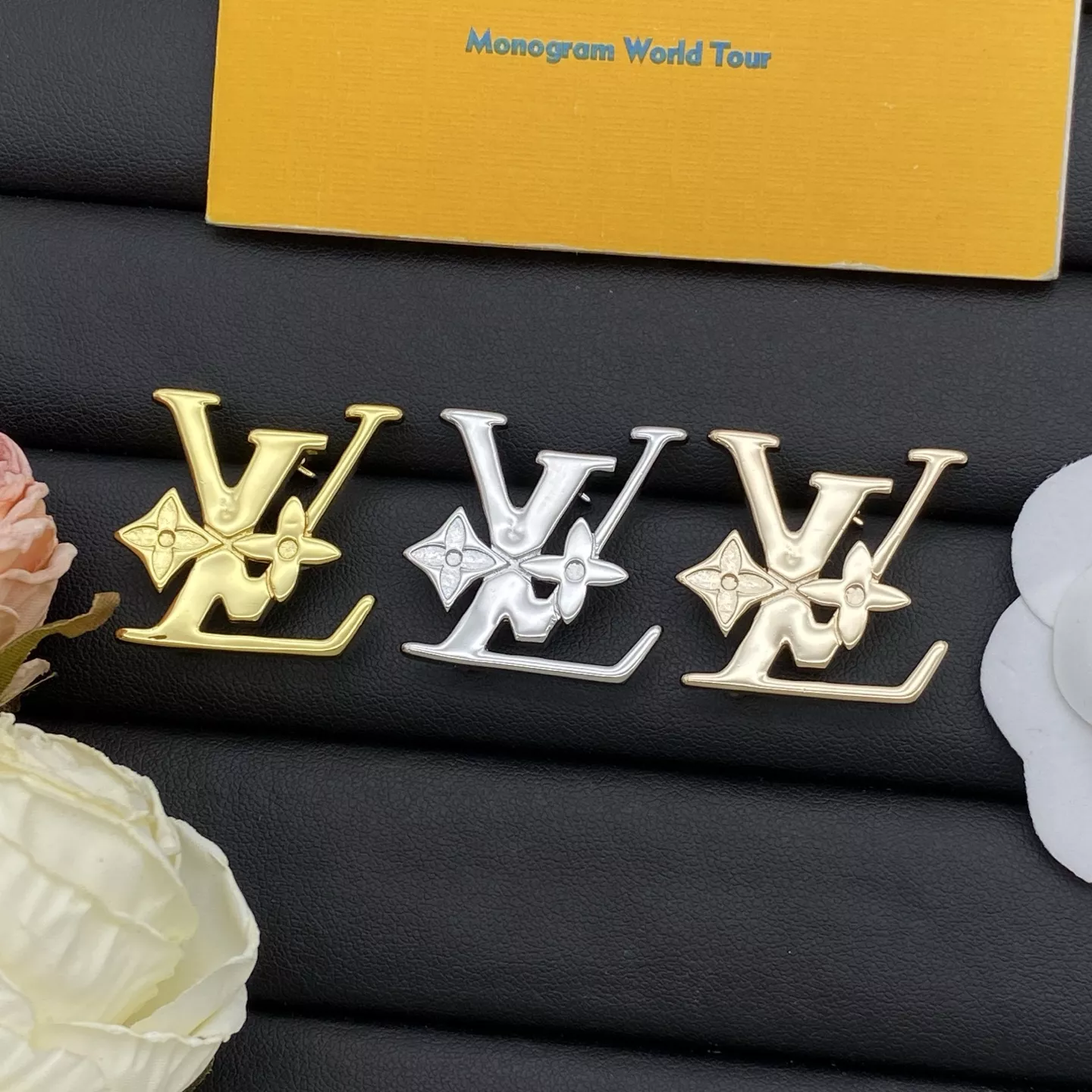 GoodFit 599 Louis Vuitton LV Brooches For Women