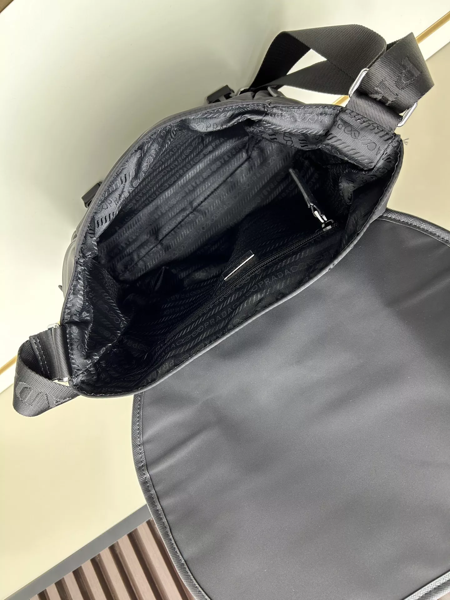 GoodFit 6028 Prada AAA Quality Messenger Bags For Unisex