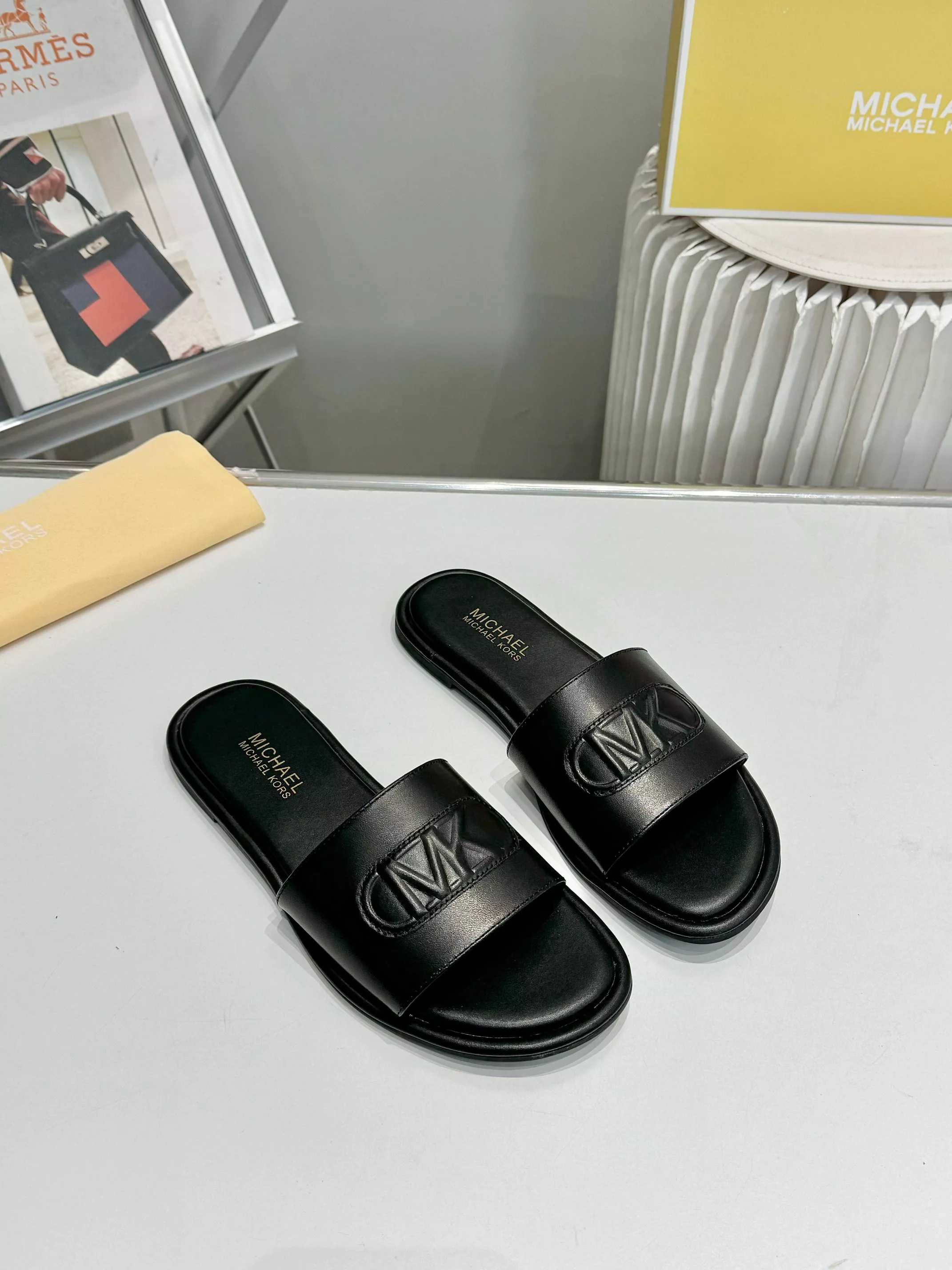 GoodFit 6039 Michael Kors Slippers For Women