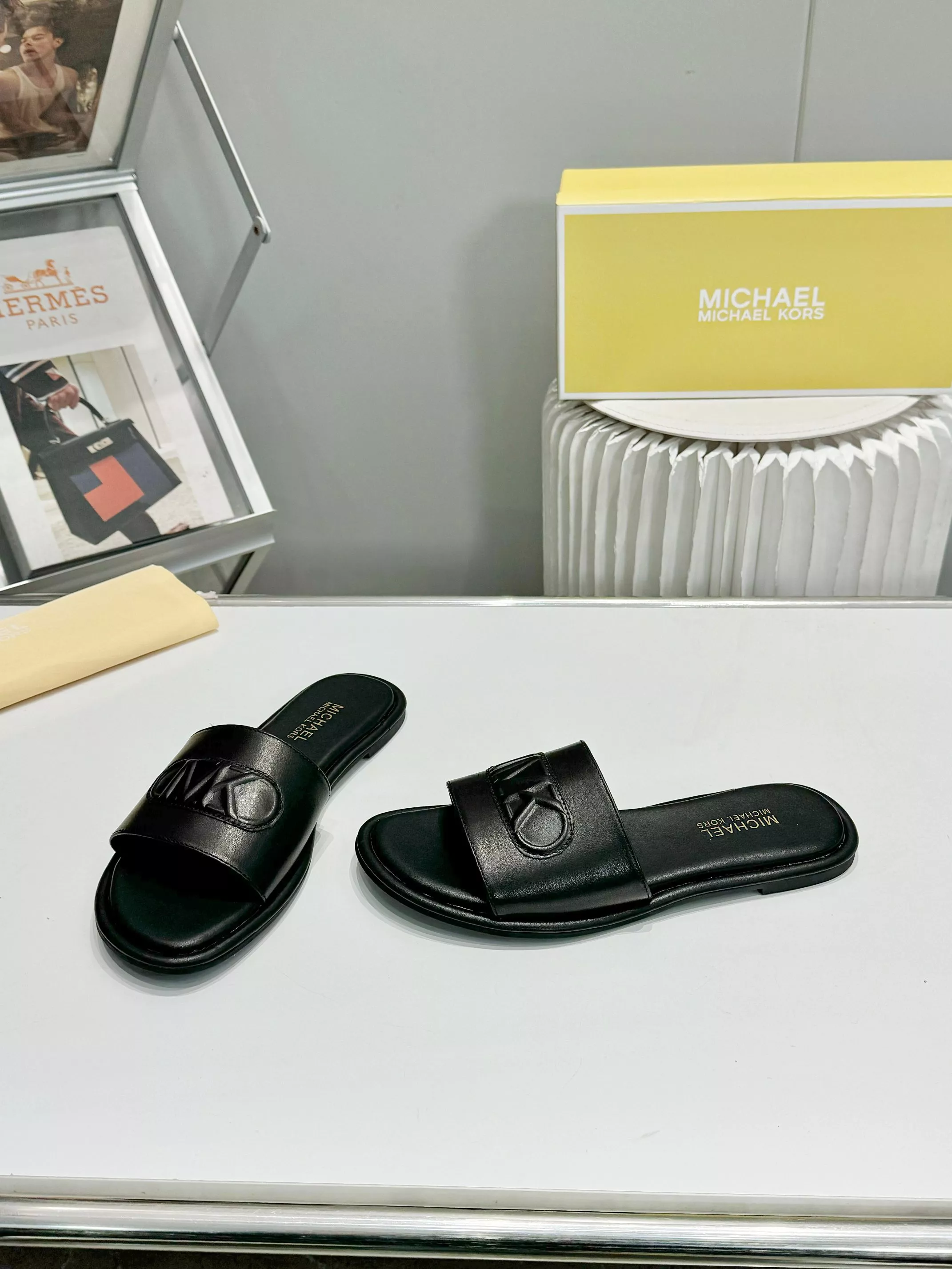 GoodFit 6039 Michael Kors Slippers For Women