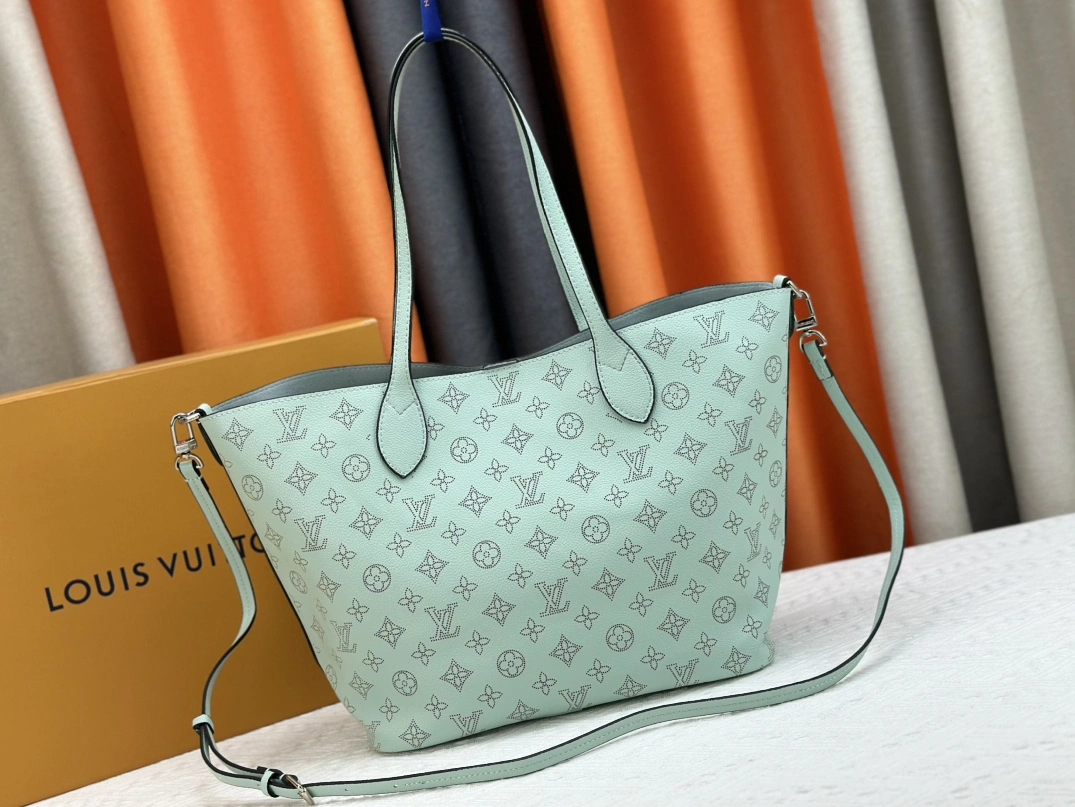 GoodFit 6889 Louis Vuitton AAA Quality Shoulder Bags For Women