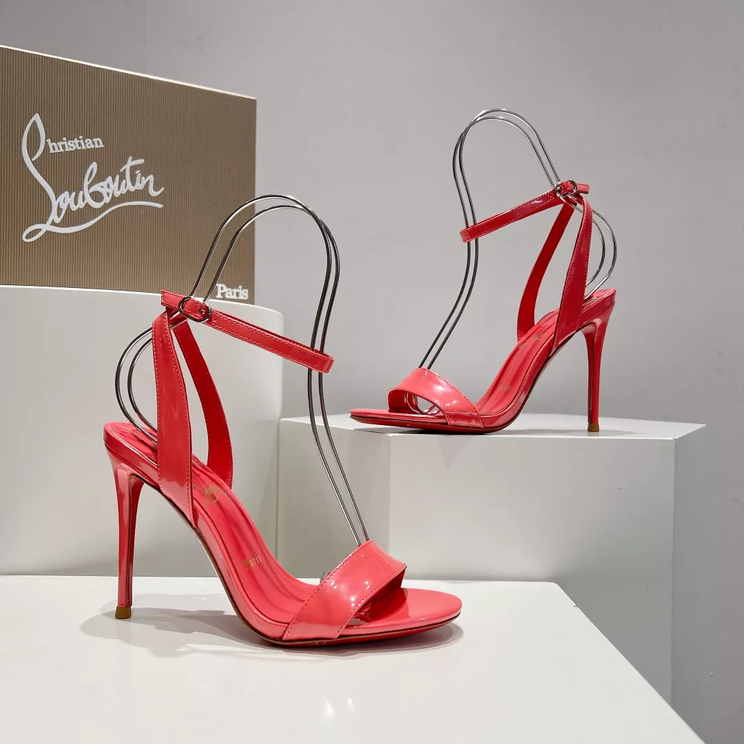 GoodFit 7215 Christian Louboutin Sandal For Women