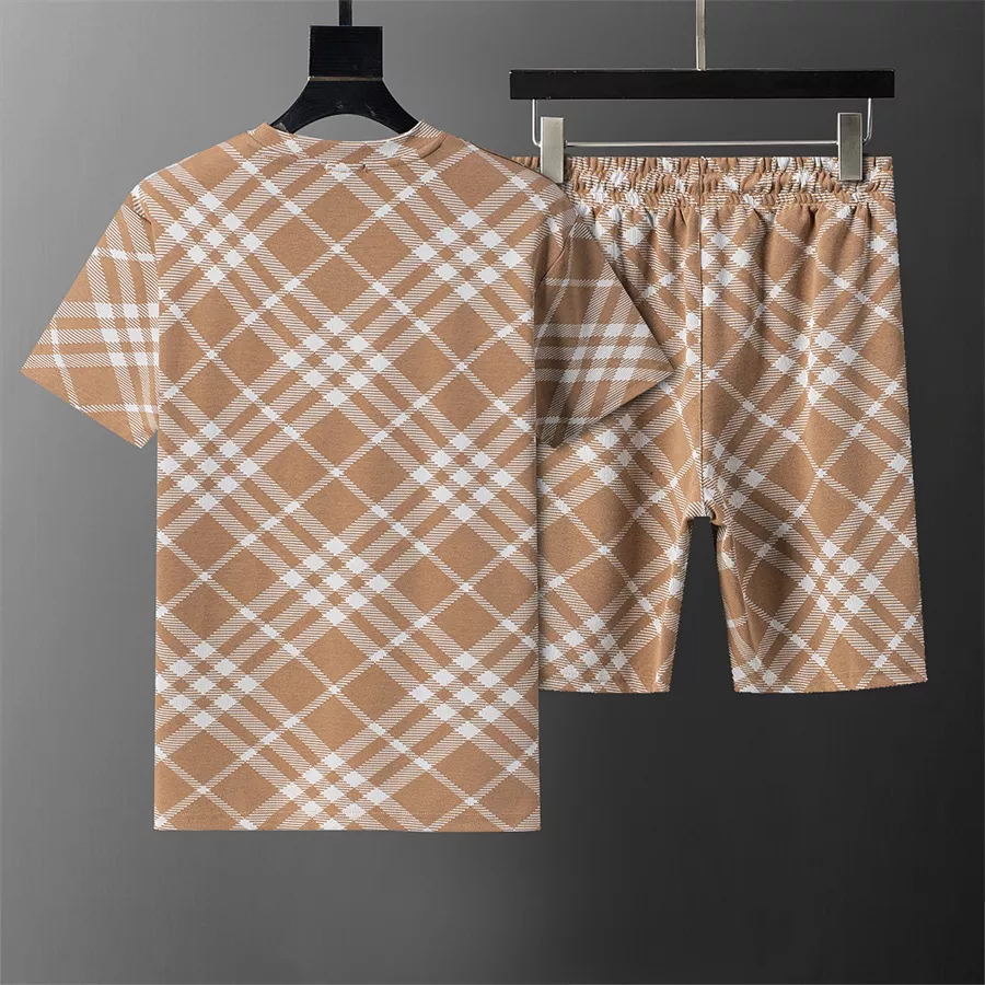 GoodFit 7331 Burberry Tracksuits Short Sleeved For Men