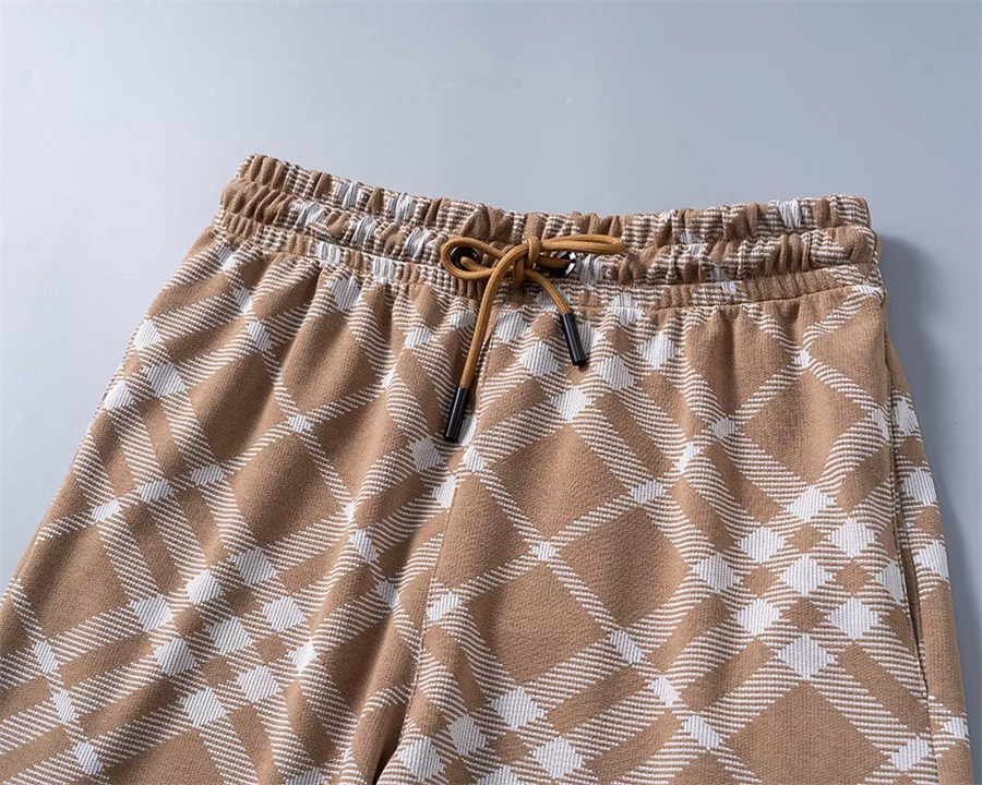 GoodFit 7331 Burberry Tracksuits Short Sleeved For Men