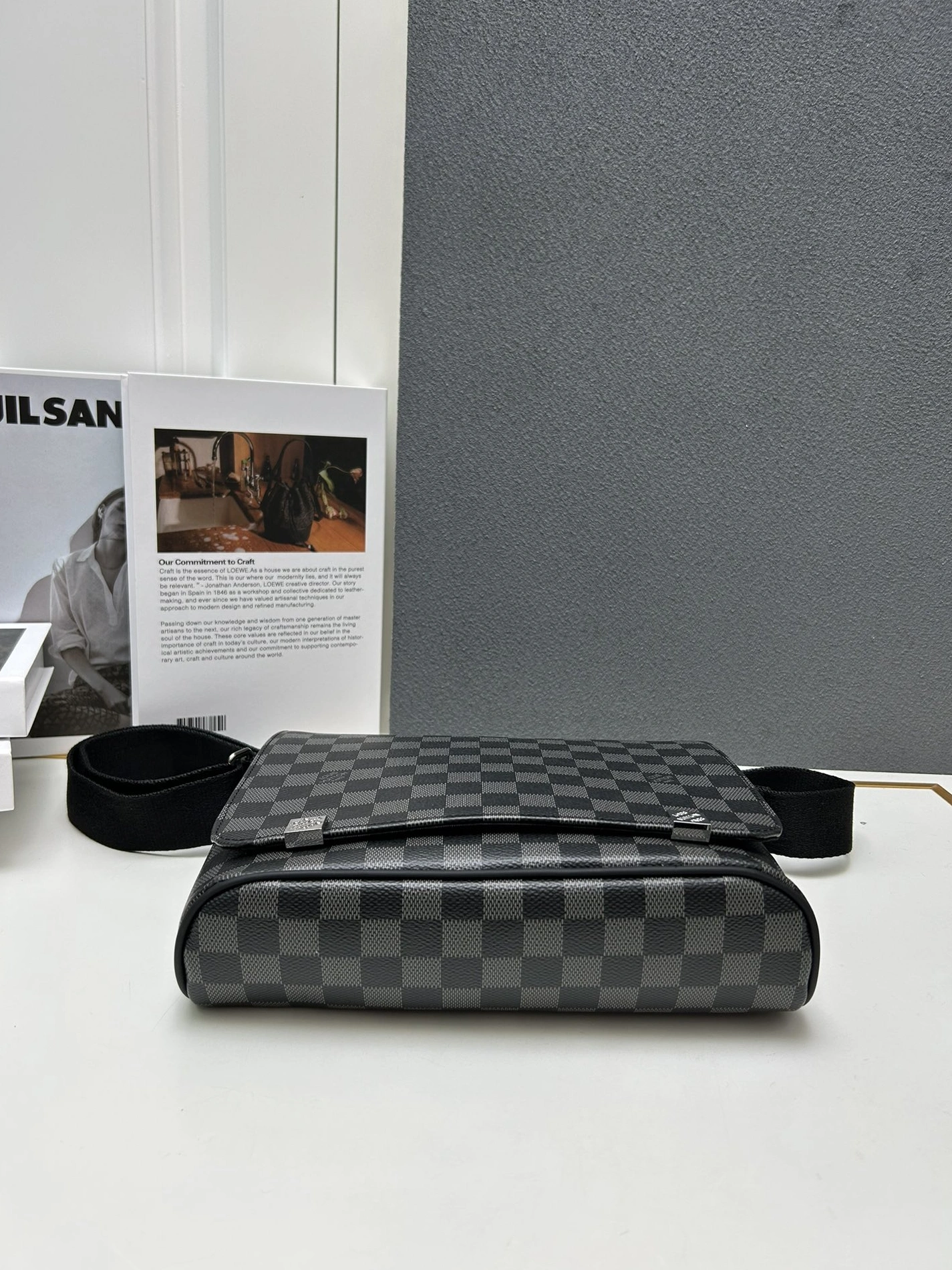 GoodFit 7354 Louis Vuitton AAA Man Messenger Bags