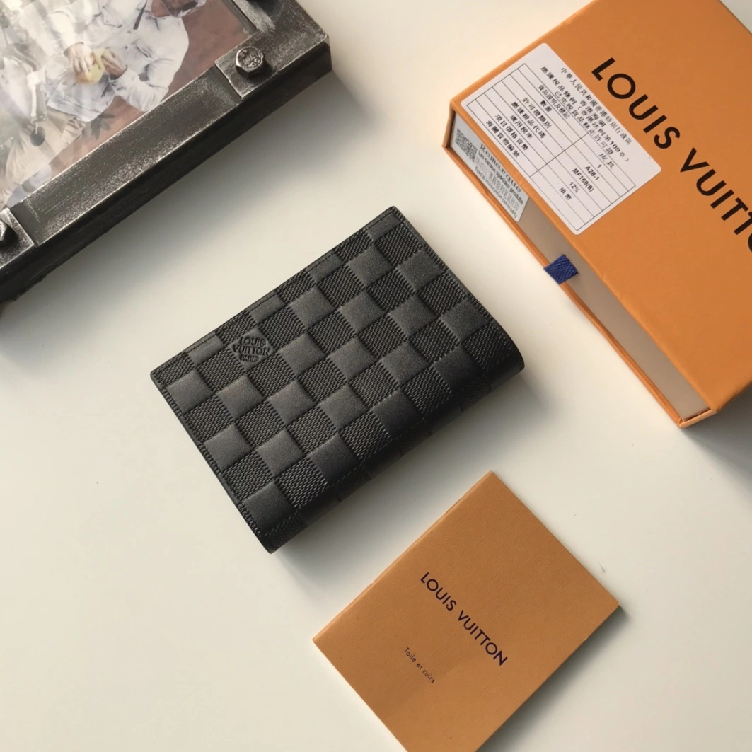 GoodFit 7359 Louis Vuitton Card Case For Unisex