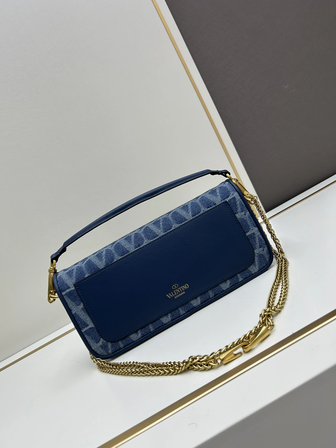 GoodFit 7464 Valentino AAA Quality Shoulder Bags For Women