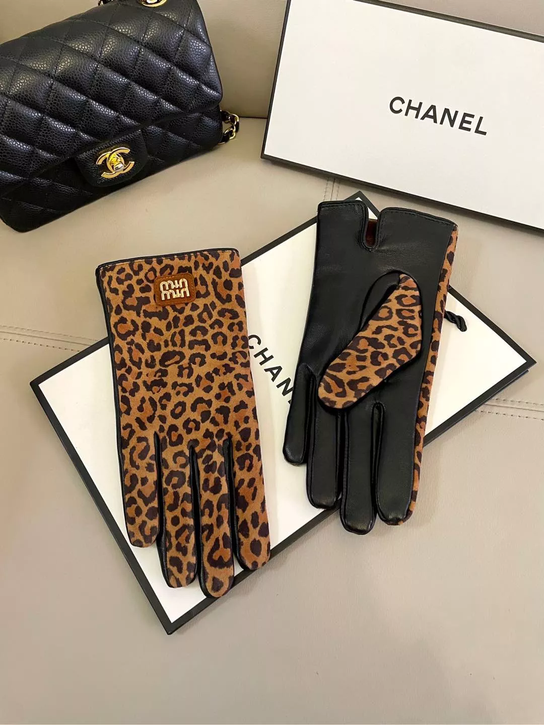 GoodFit 7475 MIU MIU Gloves For Women