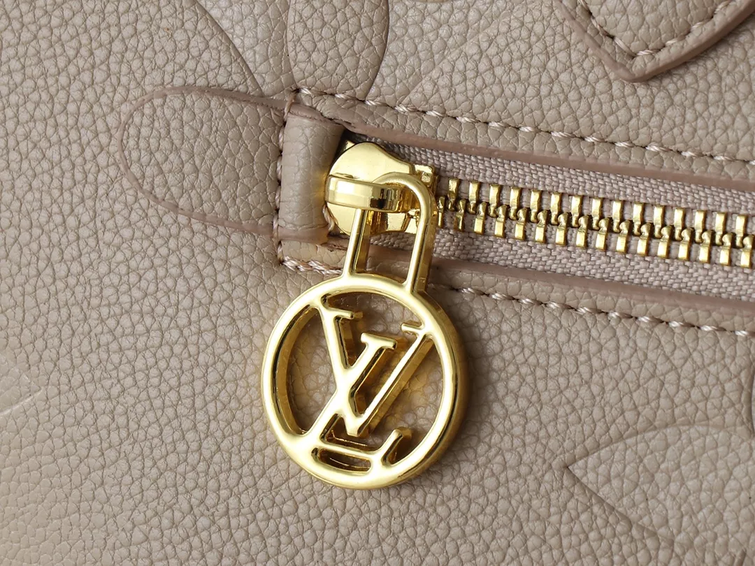 GoodFit 7490 Louis Vuitton AAA Quality Shoulder Bags For Women