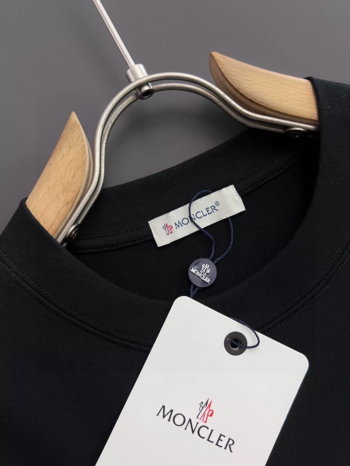 GoodFit 763 Moncler T-Shirts Short Sleeved For Men