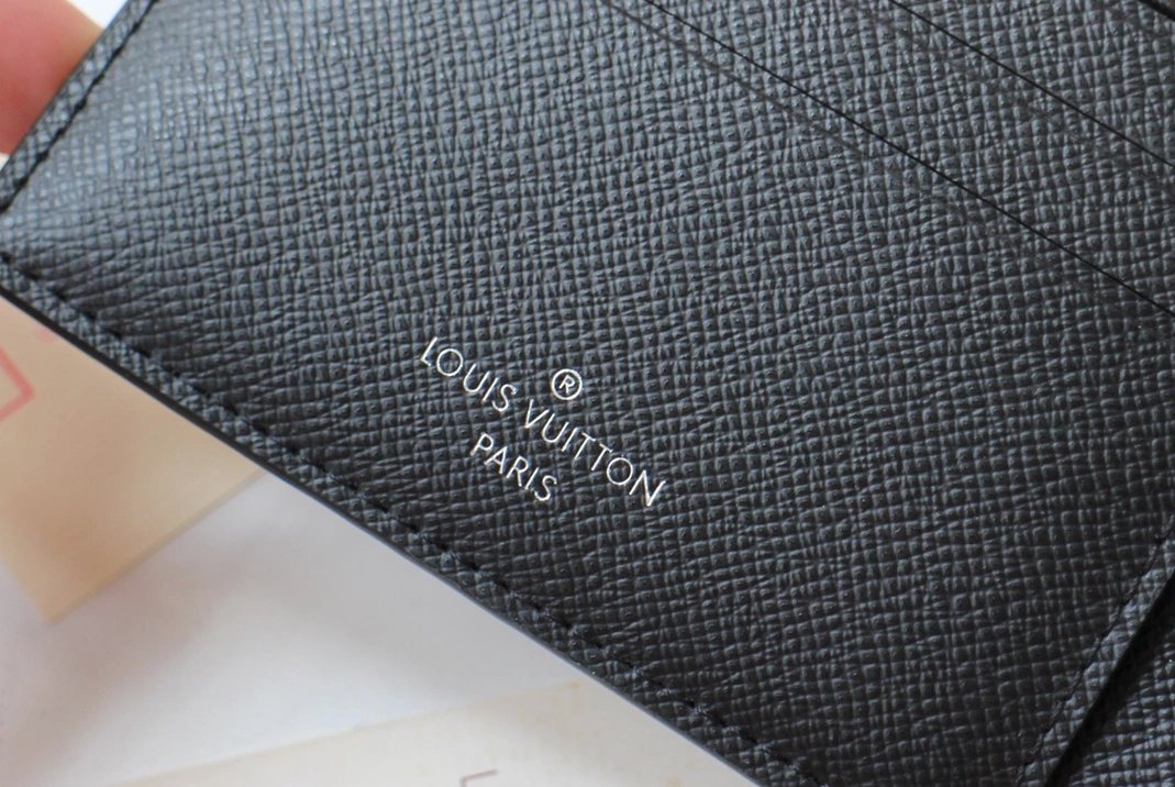 GoodFit 7679 Louis Vuitton AAA Man Wallets