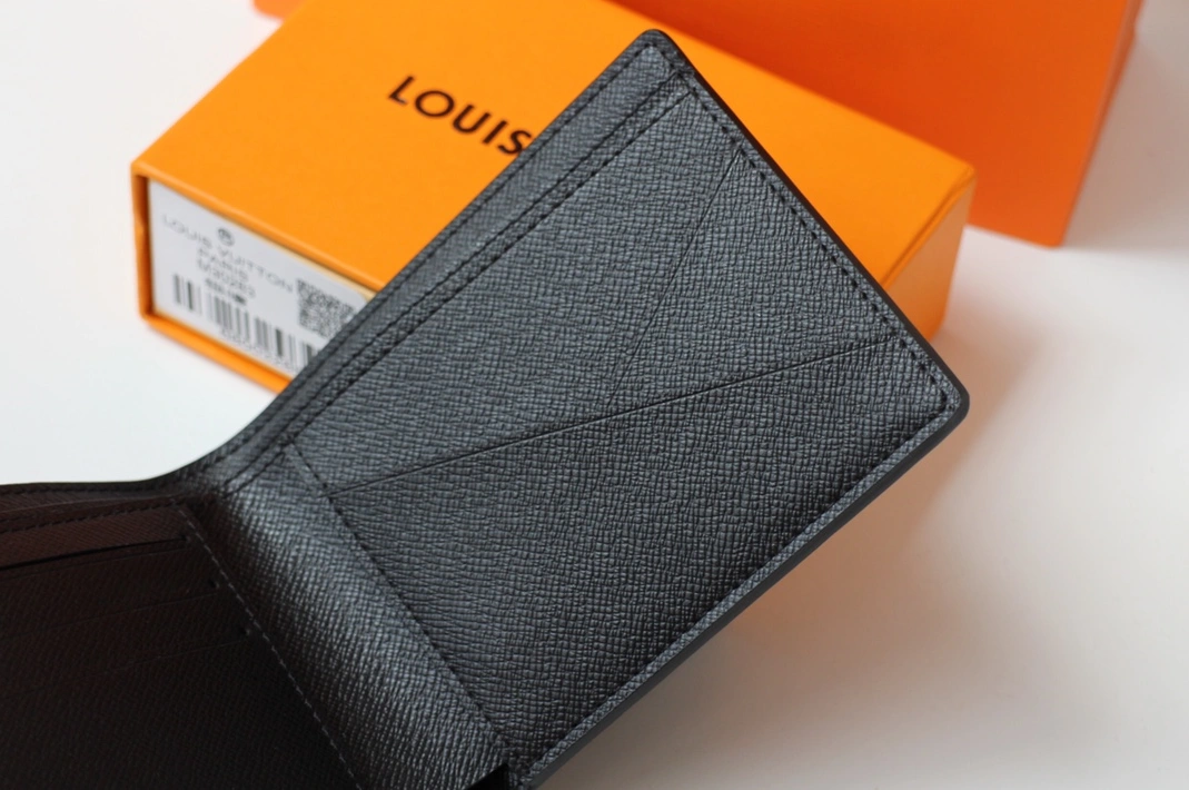 GoodFit 7679 Louis Vuitton AAA Man Wallets