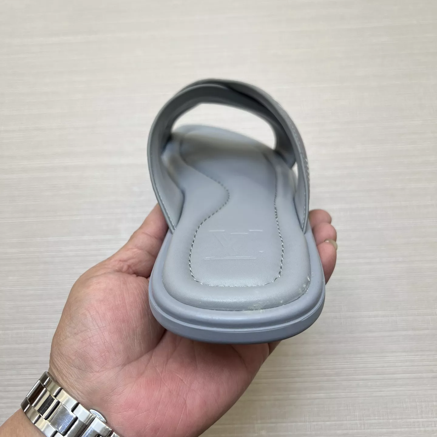 GoodFit 7702 Louis Vuitton Slippers For Men