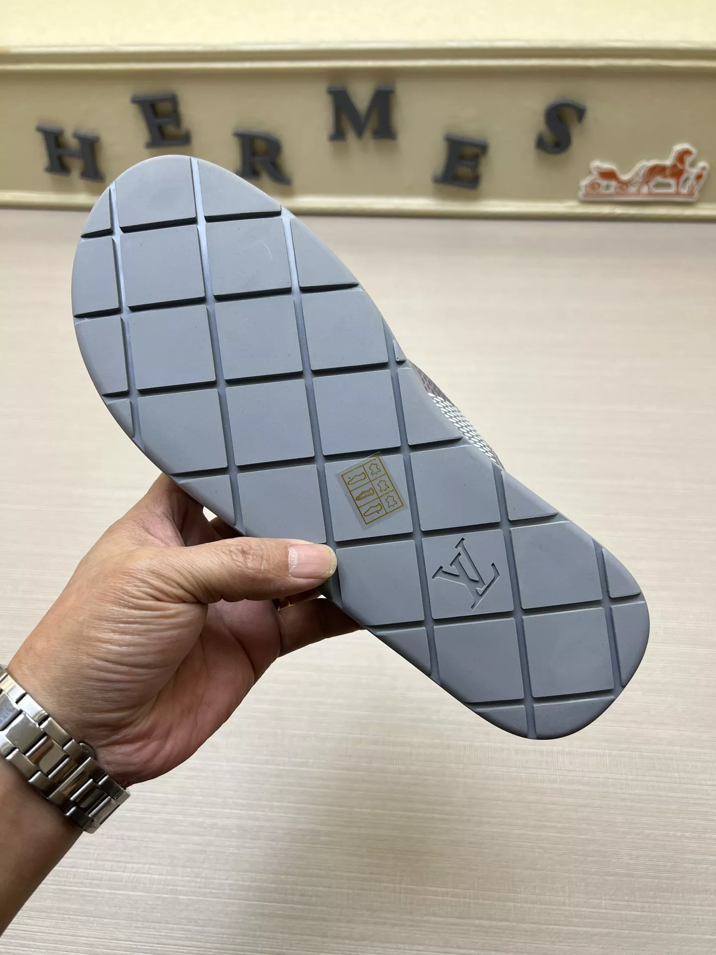GoodFit 7702 Louis Vuitton Slippers For Men