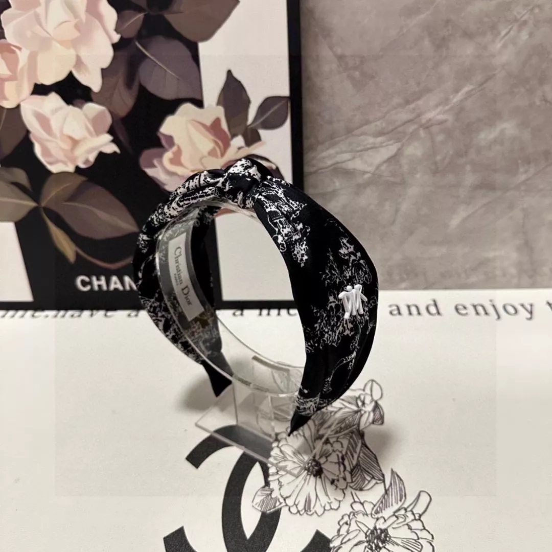 GoodFit 7878 Christian Dior Headband For Women