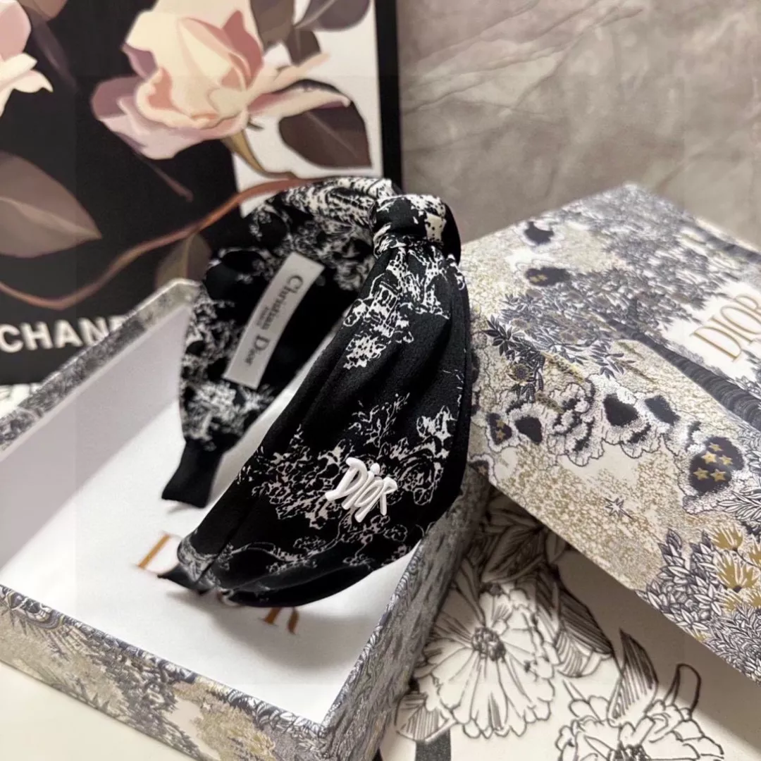GoodFit 7878 Christian Dior Headband For Women