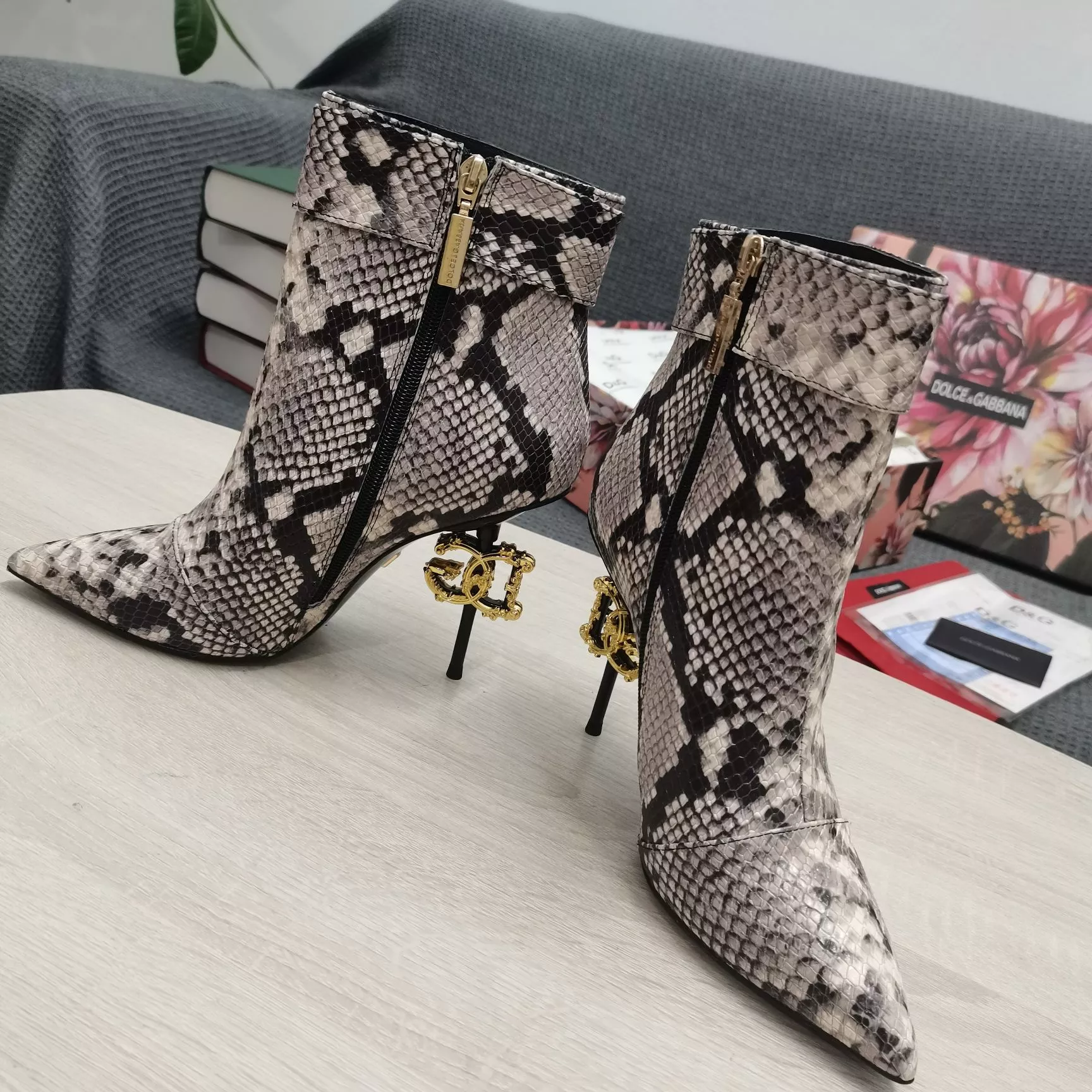 GoodFit 8215 Dolce & Gabbana D&G Boots For Women