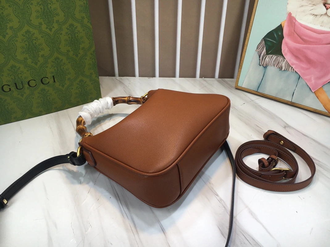 GoodFit 8505 Gucci AAA Quality Messenger Bags For Women