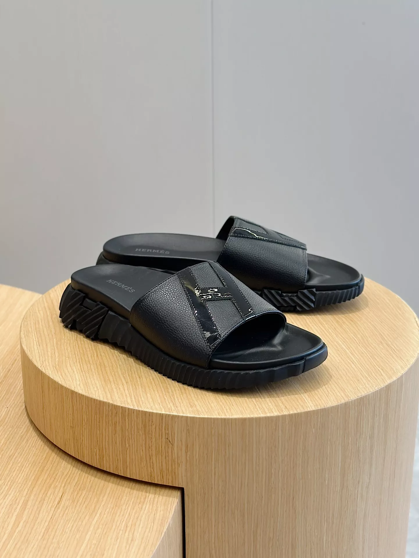 GoodFit 865 Hermes Slippers For Men