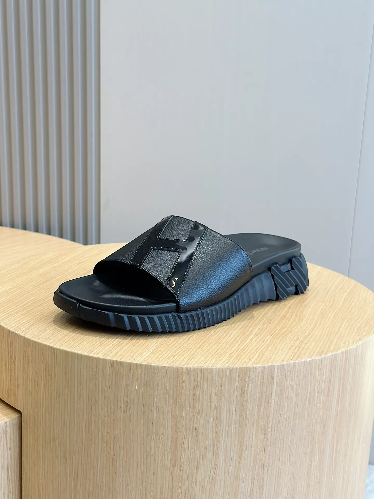 GoodFit 865 Hermes Slippers For Men