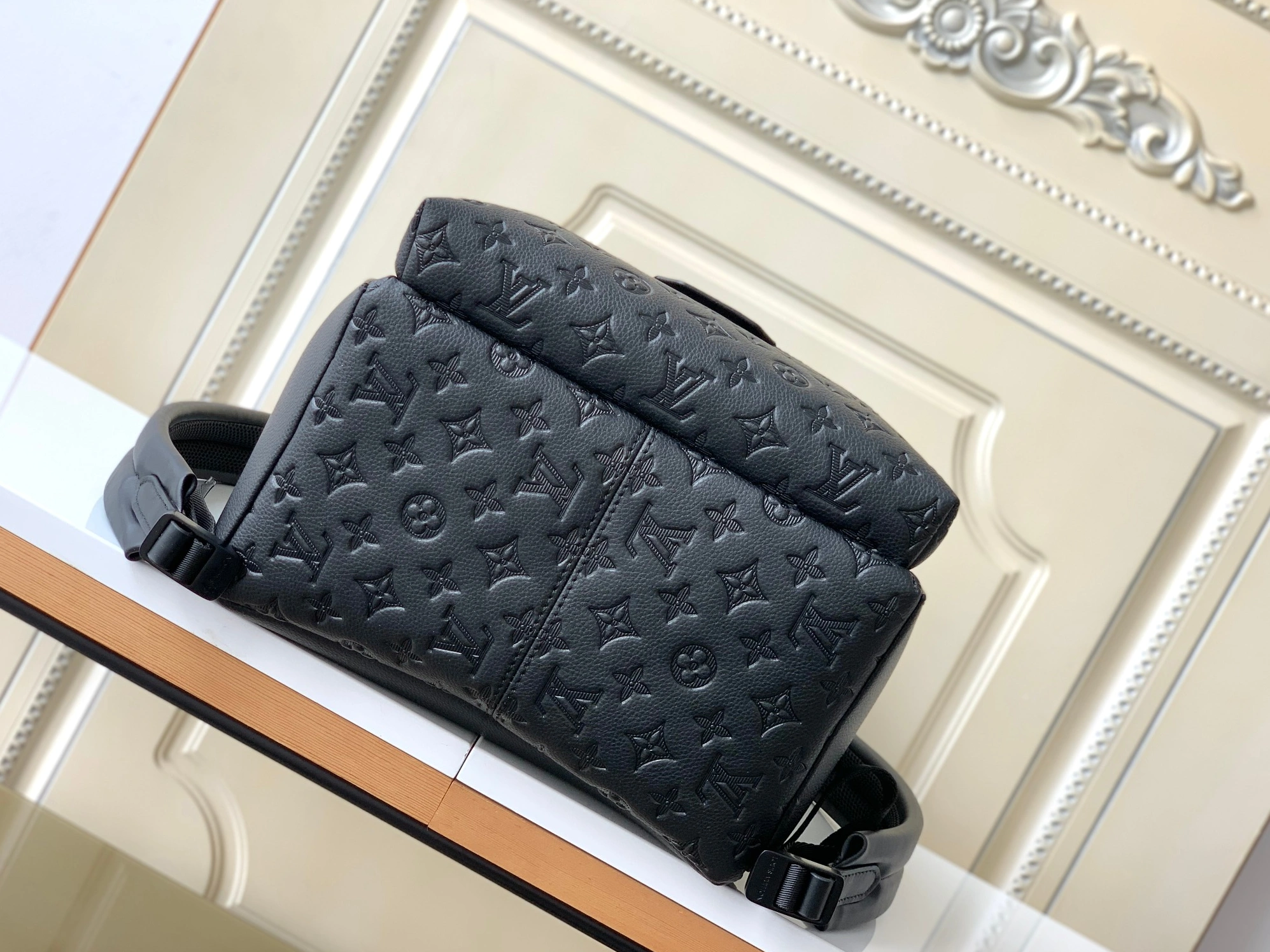 GoodFit 9239 Louis Vuitton LV AAA Man Backpacks
